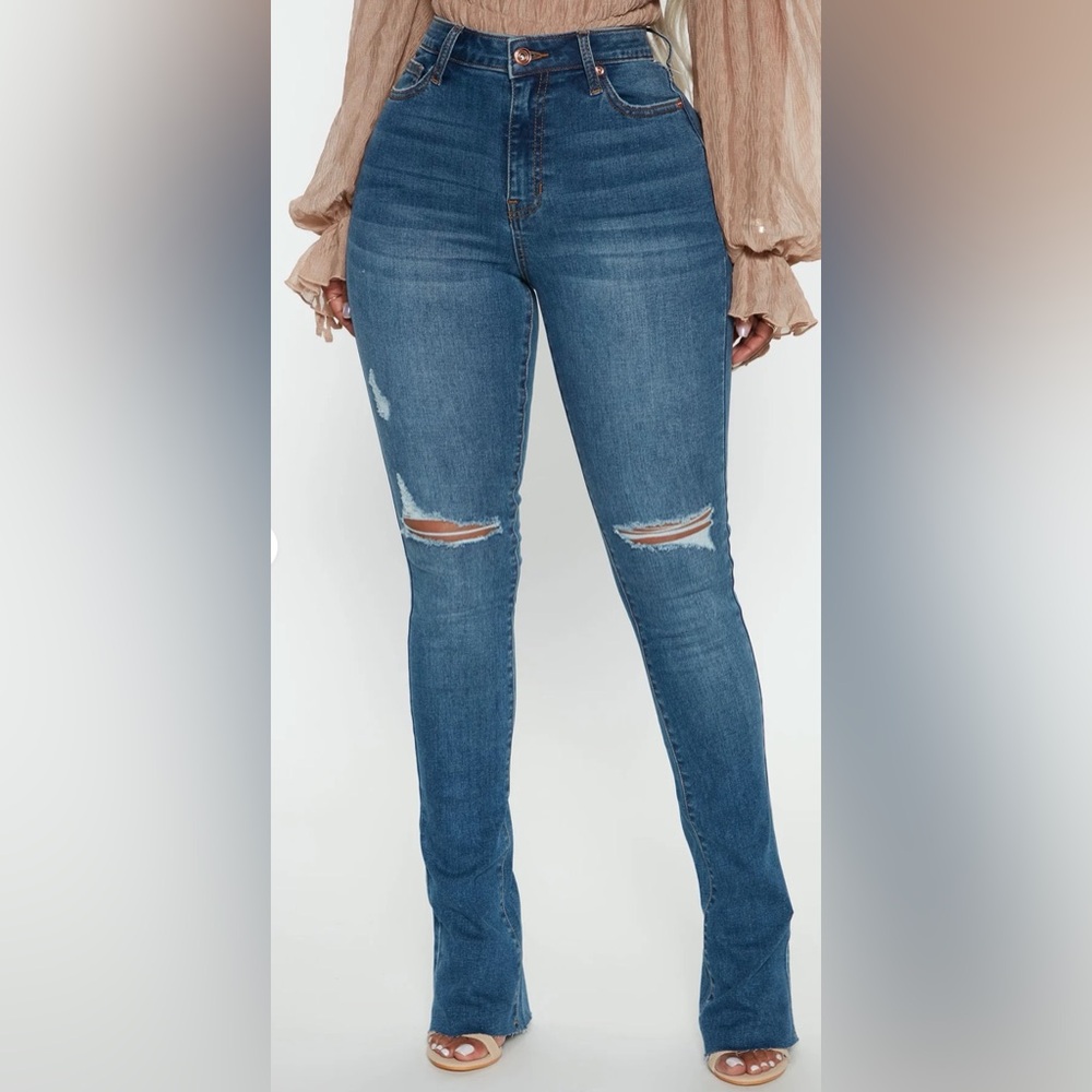 Distressed High Rise Bootcut Jeans - 7 - Picture 2 of 3
